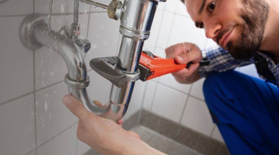 Professional sink repair in Bandon, OR